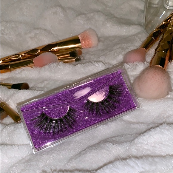 💎5/$25💎 Wispies High-Quality Mink Lashes - Picture 1 of 5